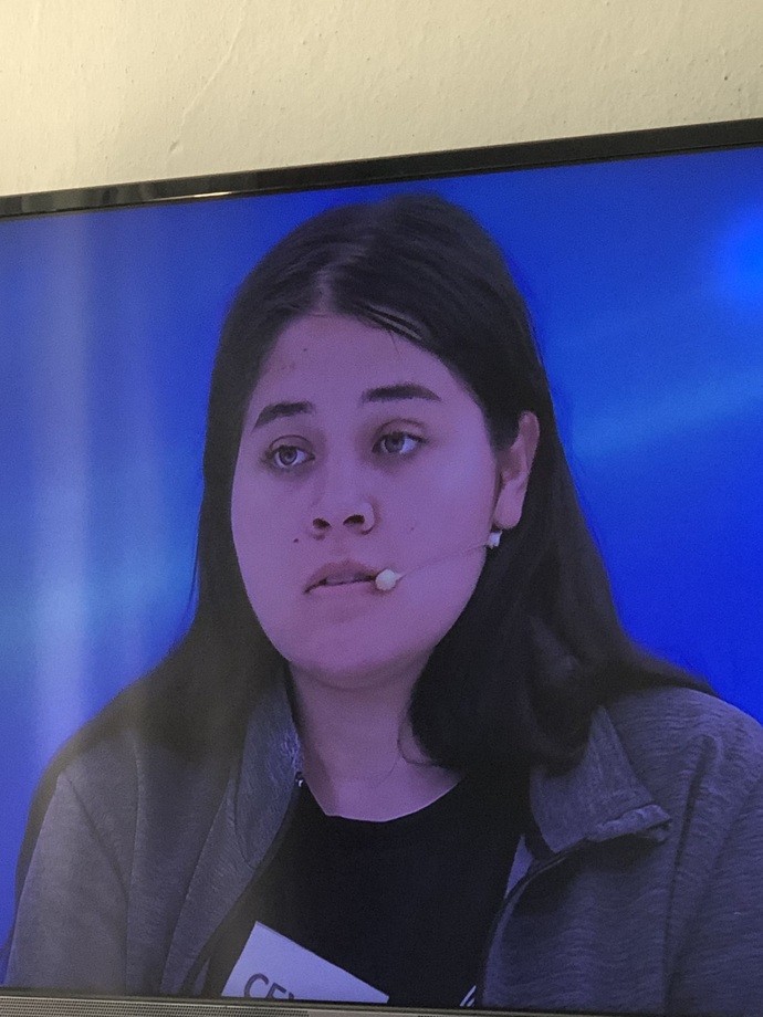 İnsanlar nasıl olayları kavrayamıyor gerçeklerden uzak yaşıyabiliyo?