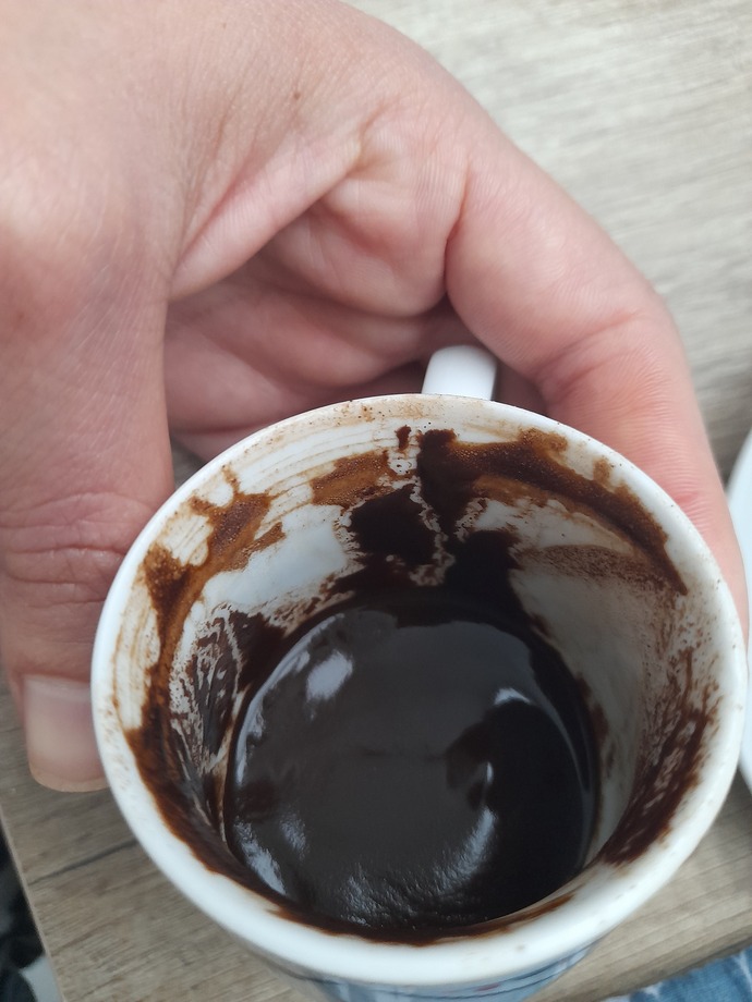 Online kahve falı bakan var mı, fotoğraf göndersem detaylı bakabilir misiniz?