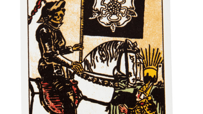 Tarot baktırmak isteyen var mı?