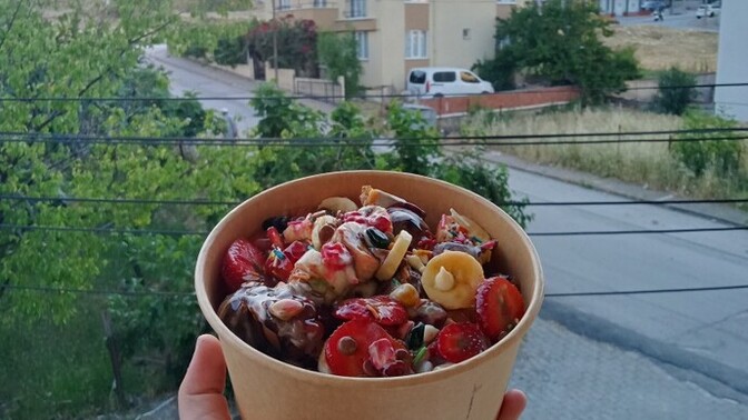 Waffle tercihiniz nasıl, en çok hangi sos ve meyve kombinasyonunu seviyorsunuz?