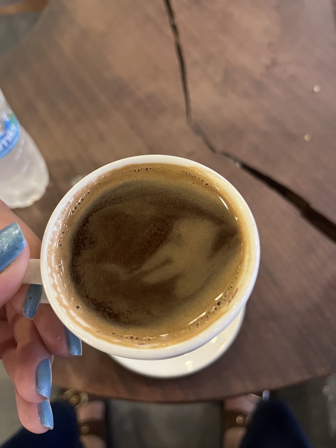 Kim sabah kahvesi içmek ister?