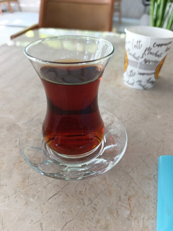 Kim sabah kahvesi içmek ister?