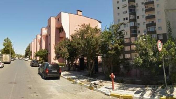 Arkadaşlar Halkalı atakent 1. etap ve 2. etapta oturan var mı oraya tasinacagim insani nasil?