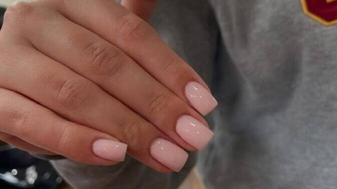 Kızlar bu yaz tırnak modası için nasıl nail art ve renkler düşünüyorsunuz?
