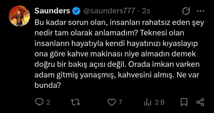 Bebekteki Starbucksa teknesiyle kahve almaya yanaşan adam olay oldu! Sen hangi fikirdesin?