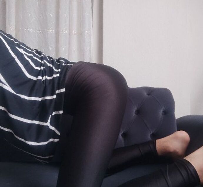 Kadınsı bir erkeğim, kadın olmayı seviyorum ve birine ait olmak istemem normal mi?