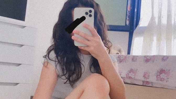 Sıcaktan annemin eteğini giydim, siz evde neyle dolaşıyorsunuz?