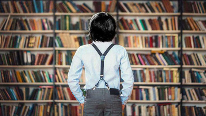 Sizce herkesin hayatında en az bir kez okuması gereken kitap hangisi?