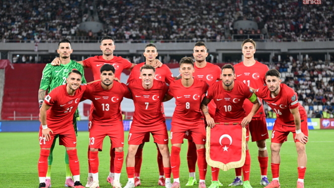 Türk milli takımında Yılmaz kim?