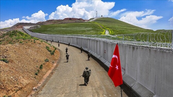Ülkemizin sınır duvarlarından birisini gördün mü hiç?