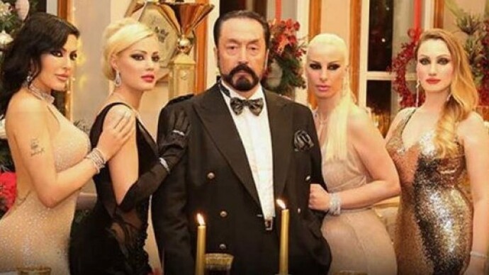 Bu adam içeri girdikten sonra memlekete ne oldu, her şey nasıl bu kadar bozuldu?