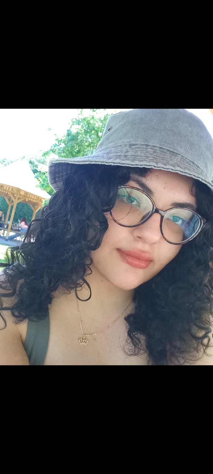 Sizce ben guzel miyim yoksa orta guzellikte miyim?