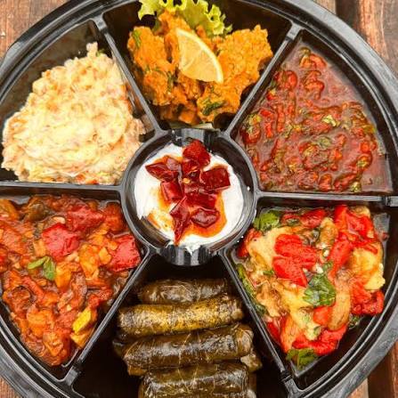 Bir yemek üzerinden seni tanımlayacak olsak hangi yemek olurdun?