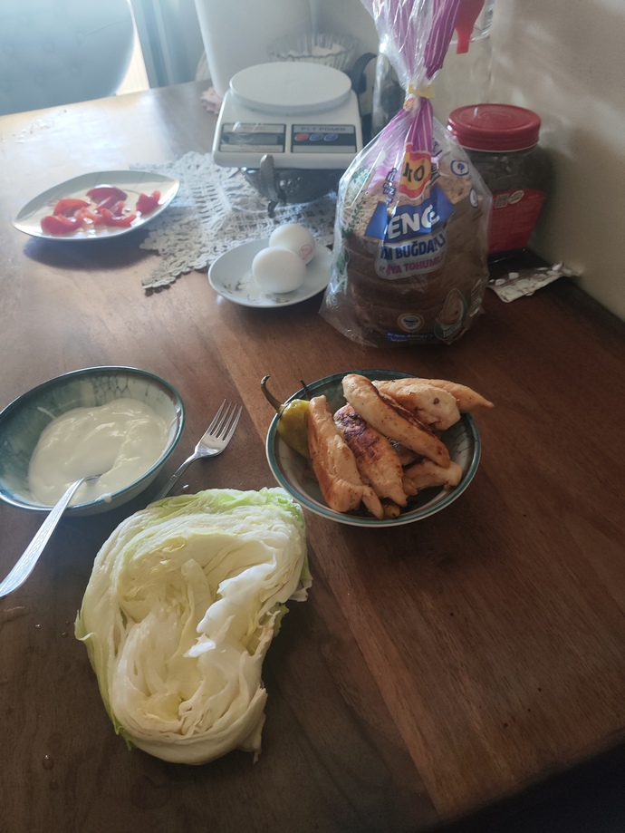 Aksam menunuzde neler var, bu aksam neler pisirip yiyeceksiniz?