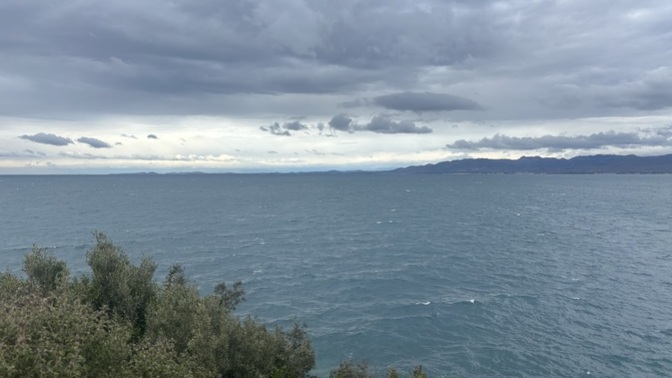 Kendisini bulunmaz Hint kumaşı sanan birini hayatınızdan tamamen çıkardınız mı?