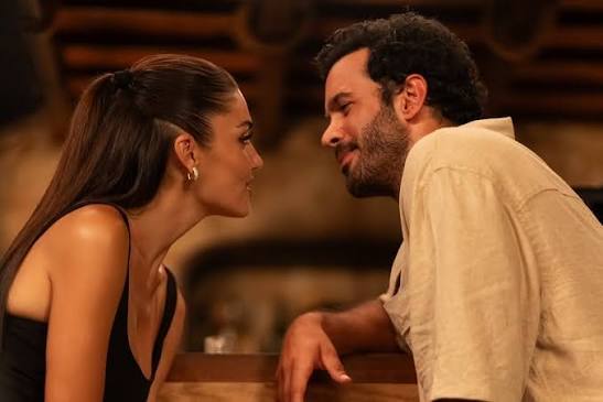 ‘Yaklaşma yanarsın’ diyen mi, gel yanalım’ diyen mi daha çok ilginizi çeker?