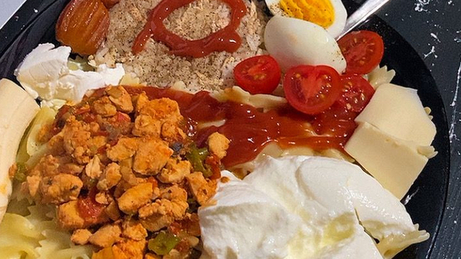 Kimlerin karnı acıktı?