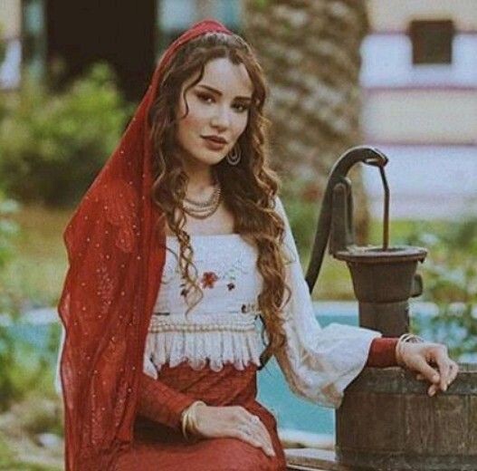 Oyuncu Ece İrtem’in ölümü sizce alkol ve antidepresan mı yoksa cinayet mi?