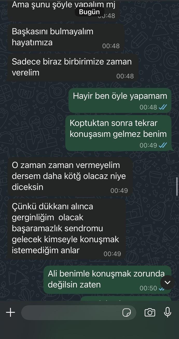 Sizce ayrılmak mi istiyor?