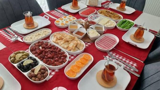 Kahvaltıda her gün aynı şeyi mi yersiniz, yoksa sürekli değişiklik mi ararsınız?