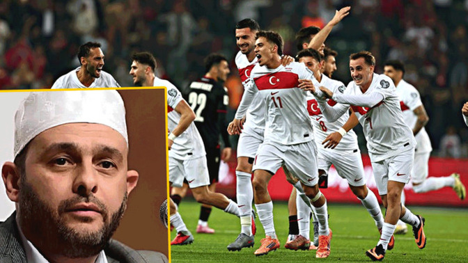 Voleybolcu kızların kısa taytlarından snr sıra futbolcuların şortunda 😆😅 Sizce de çok kısa değil mi ya bu şortlar? Tövbe töbveee?