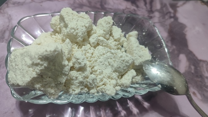 Kas yaparken günde 1 paket lor peyniri yemek mi daha mantıklı yoksa protein tozu mu?