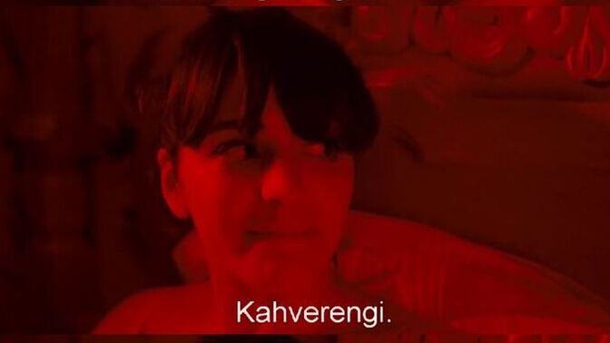 Gerçekten hangisi daha çekici olur, göz rengi mi yoksa bakışlar mı?