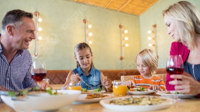 Restorantta eşini es geçip sadece kendisi ve çocuklarına sipariş vermesi boşanma sebebi midir?