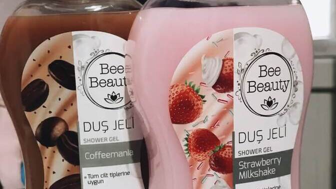 Duş jelinde çilekli olan mı daha güzel kakaolu olan mı?