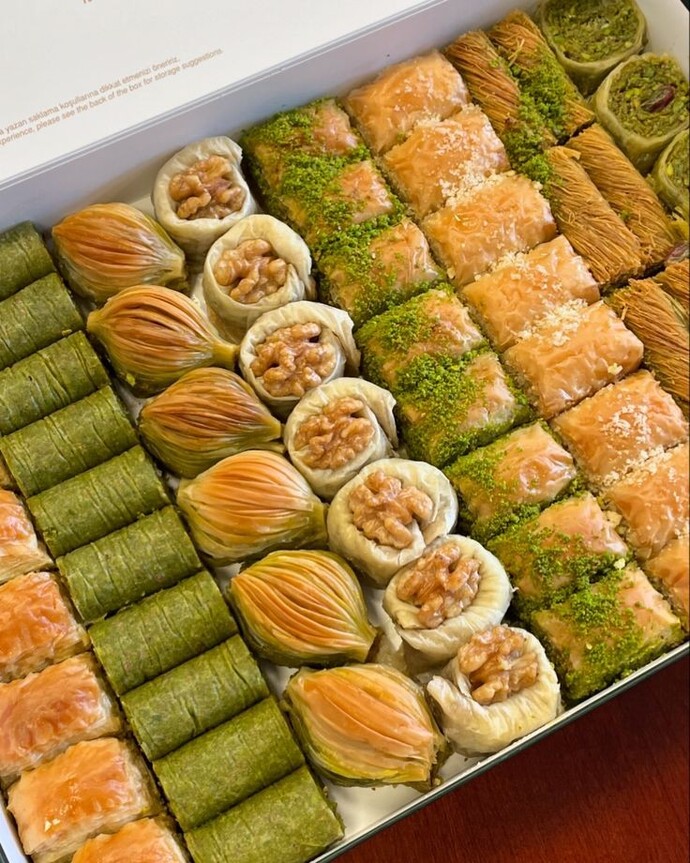 Fıstıklı baklava sever misiniz?