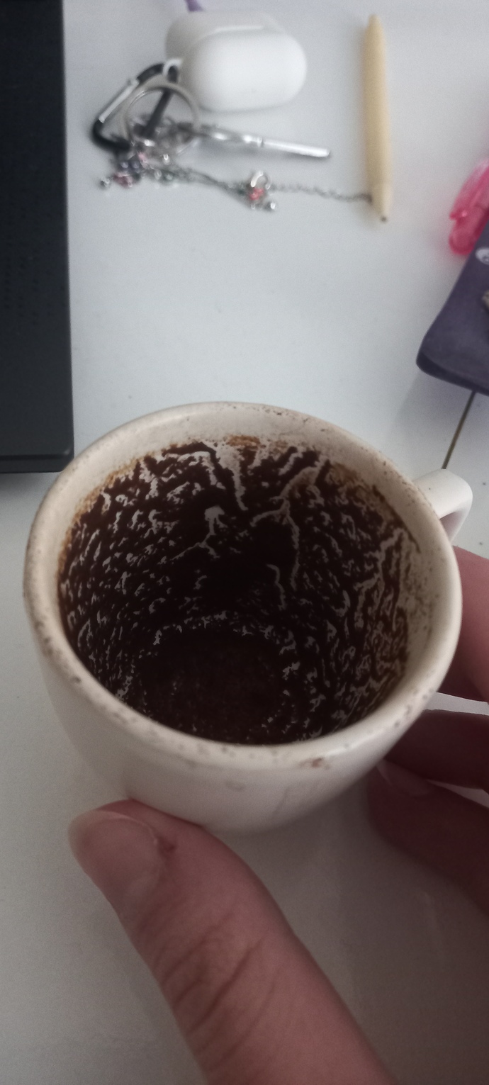 Kankalar falıma bakar mısınız, falimda ne çıkıyor? AYY cok merak ediyorummm?