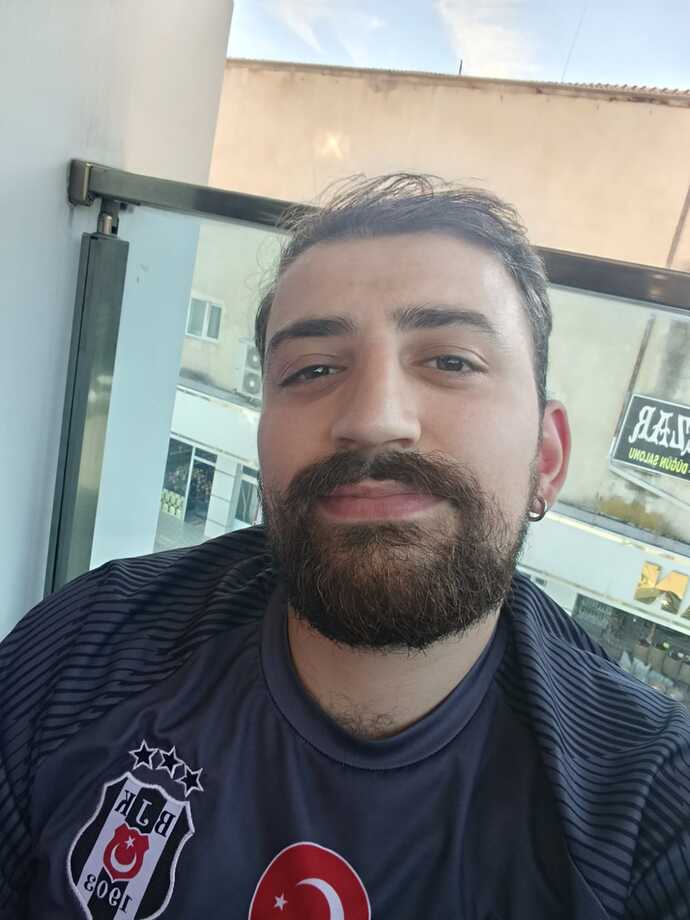 Küpe erkeğe yakışır mı?