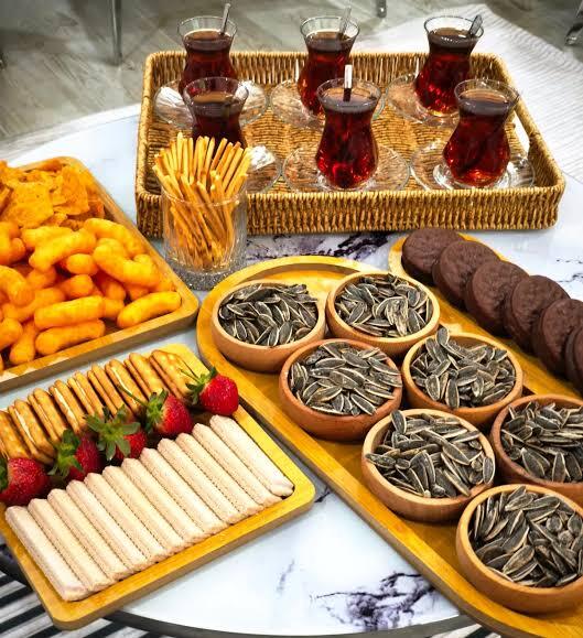 Sizce çayın yanında en çok hangi atıştırmalık yakışıyor?