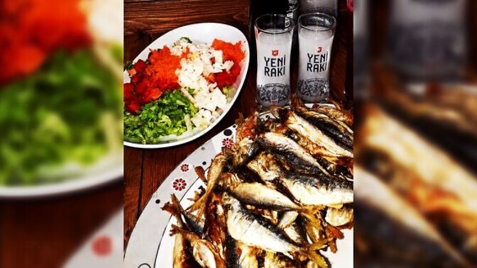 Siteden kiminle rakı balık yapmak isterdin?