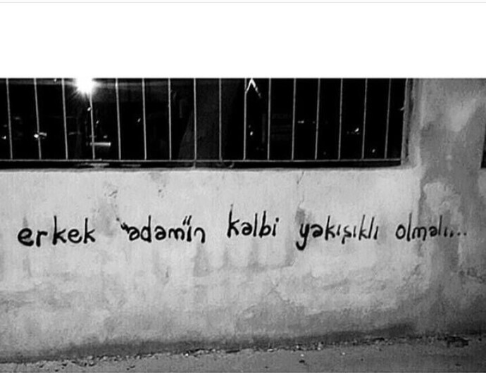 Yakışıklı adamlar hep üzer mi , yoksa üzenler mi hep yakışıklı?
