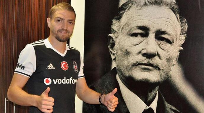 Caner Erkin futbolu bıraktı! Sizce Caner Erkin iyi bir futbolcu muydu?