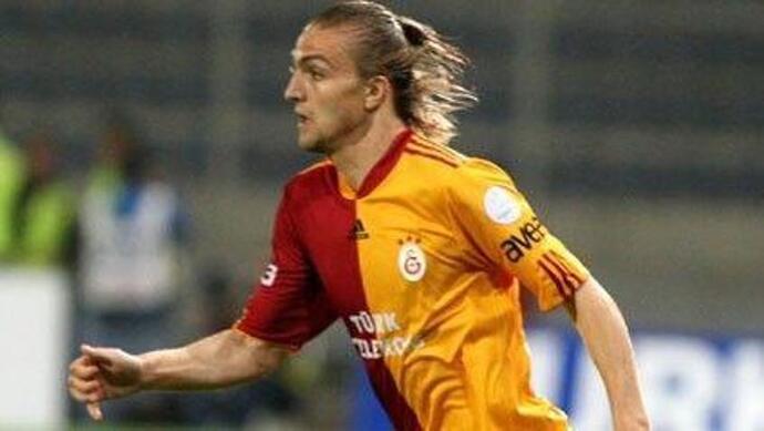 Caner Erkin futbolu bıraktı! Sizce Caner Erkin iyi bir futbolcu muydu?