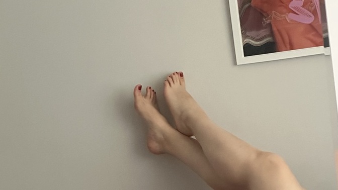 Anlık foto koydum, bacaklarımı nasıl inceltebilirim ya, dalga geçmeyin🥺?