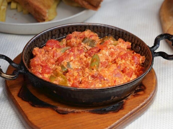 Menemeni menemen yapan nedir?