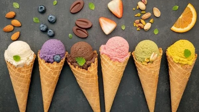 Yaz aylarında ne sıklıkla dondurma tüketiyorsunuz favoriniz hangisiii 🍦😅?