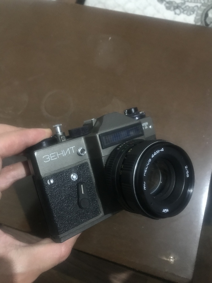 Bu eski fotoğraf makinesi kaç para eder, sizce koleksiyonluk bir değeri var mı?
