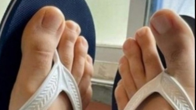 Böyle ayakları olanlar her zaman öndedir benim için var mı böyle biri?