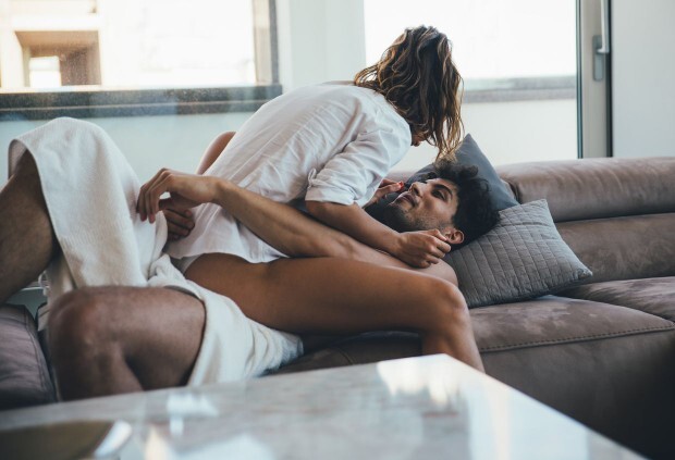 Fantezisi olmayan partner belli bir yerden sonra monotonluğa sebep olur mu?