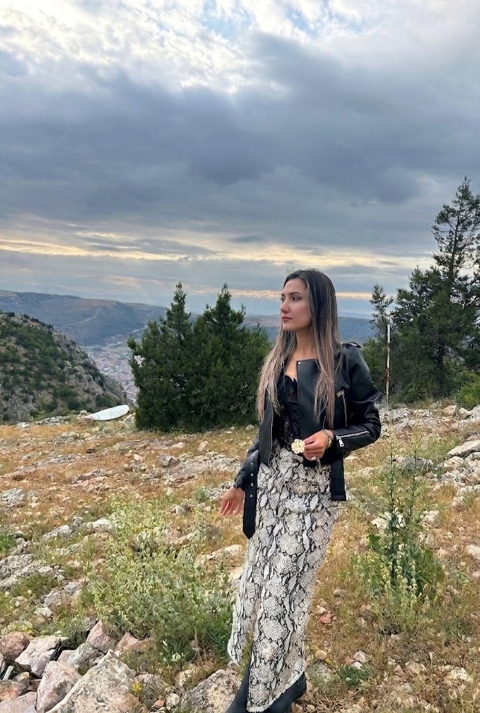 Dağ havası almaya geldim, fotoğrafa bakıp burcumu tahmin edebilir misiniz?