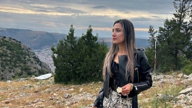Dağ havası almaya geldim, fotoğrafa bakıp burcumu tahmin edebilir misiniz?