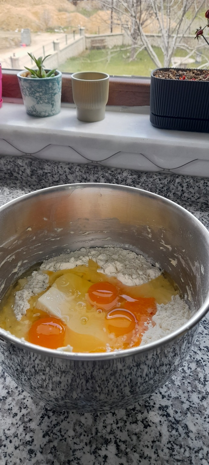 Poğaça sever misiniz neyli seviyor sunuz?
