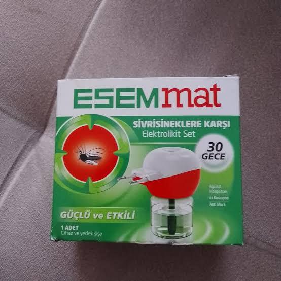 Sizde sineklerle tenis oynuyor musunuz 🙀🤡?