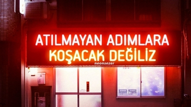 Birinden hoşlanıyorsunuz ama o size adım atmıyor ne yaparsınız?