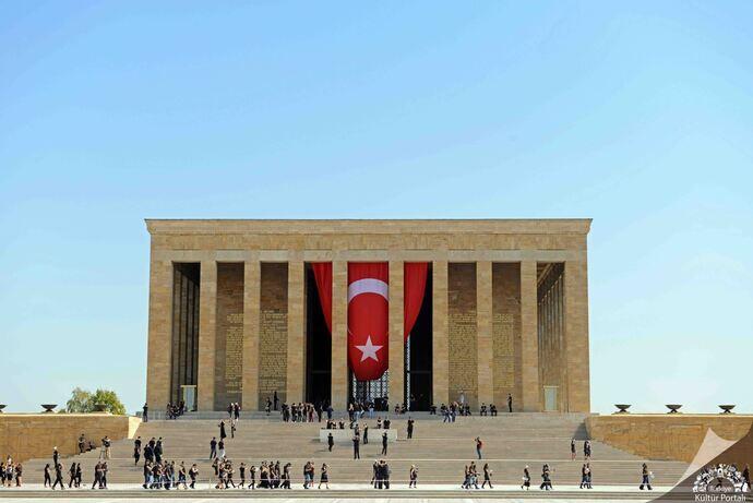 Türkiye’de gezmekten en çok keyif aldığınız, tekrar tekrar gittiğiniz yer neresi?