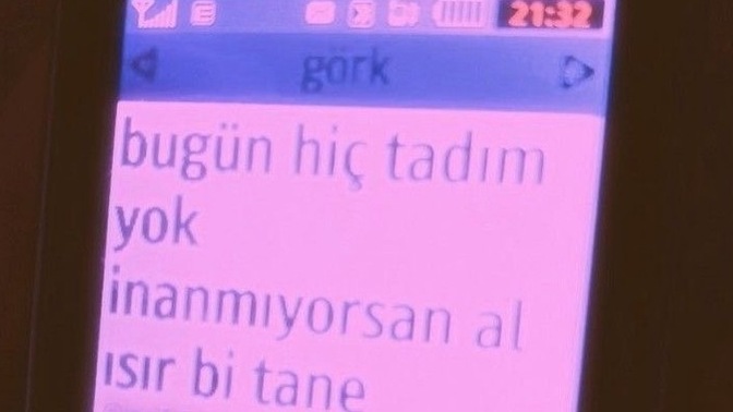 Siz sevginizi nasıl belli edersiniz?